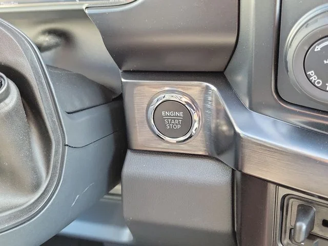 New 2026 Avalanche Ford Lariat image 36