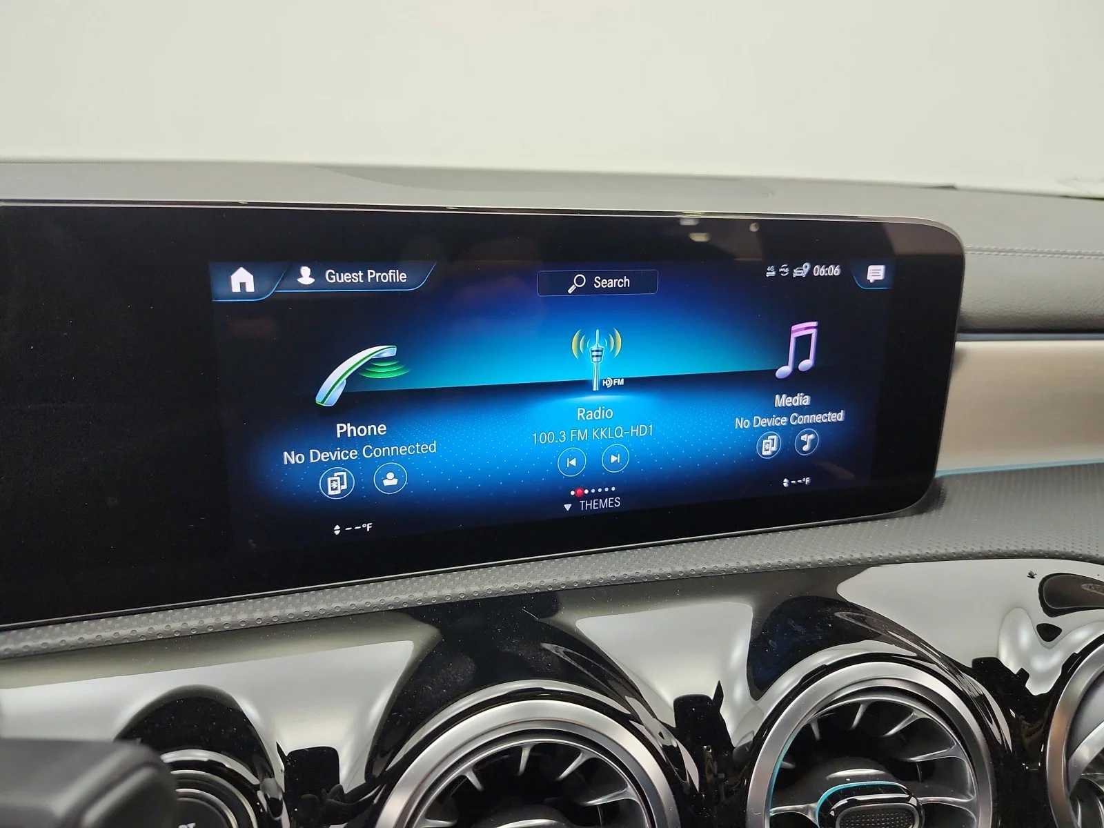Used 2023 Night Black Mercedes-Benz CLA 250 Coupe image 9