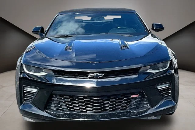 Used 2018 Black Chevrolet SS image 3
