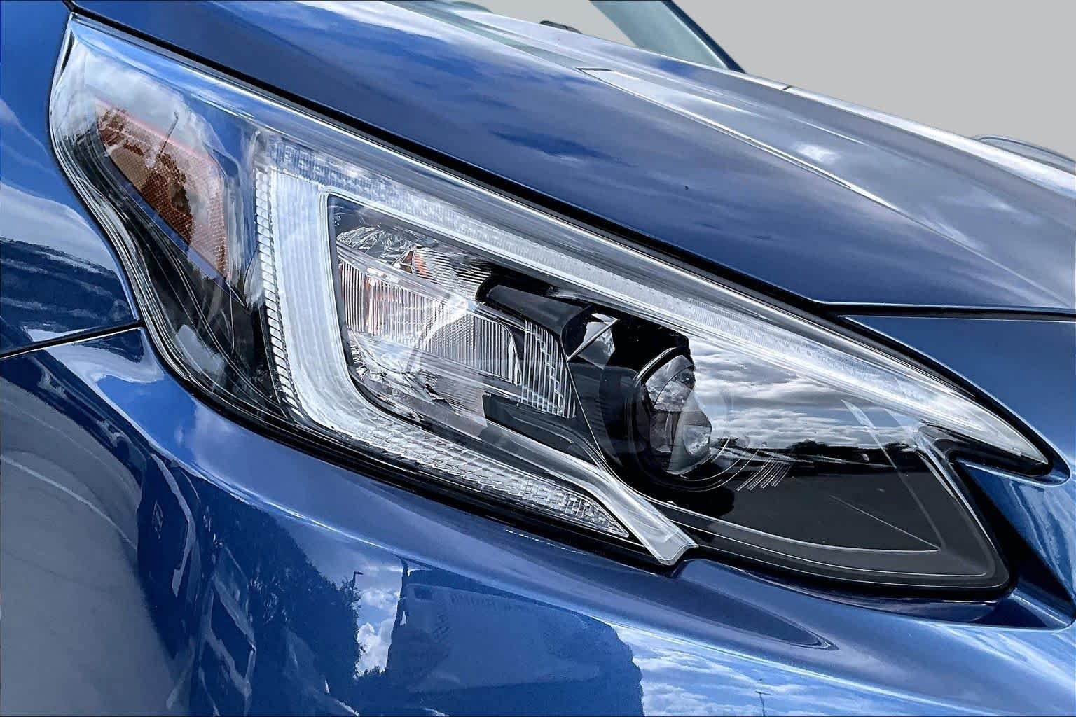 Used 2020 Abyss Blue Pearl Subaru Premium image 26