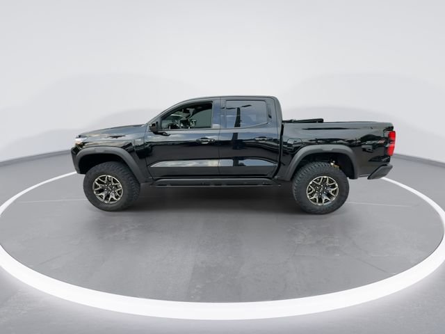 2024 Chevrolet Colorado ZR2 - Photo 5