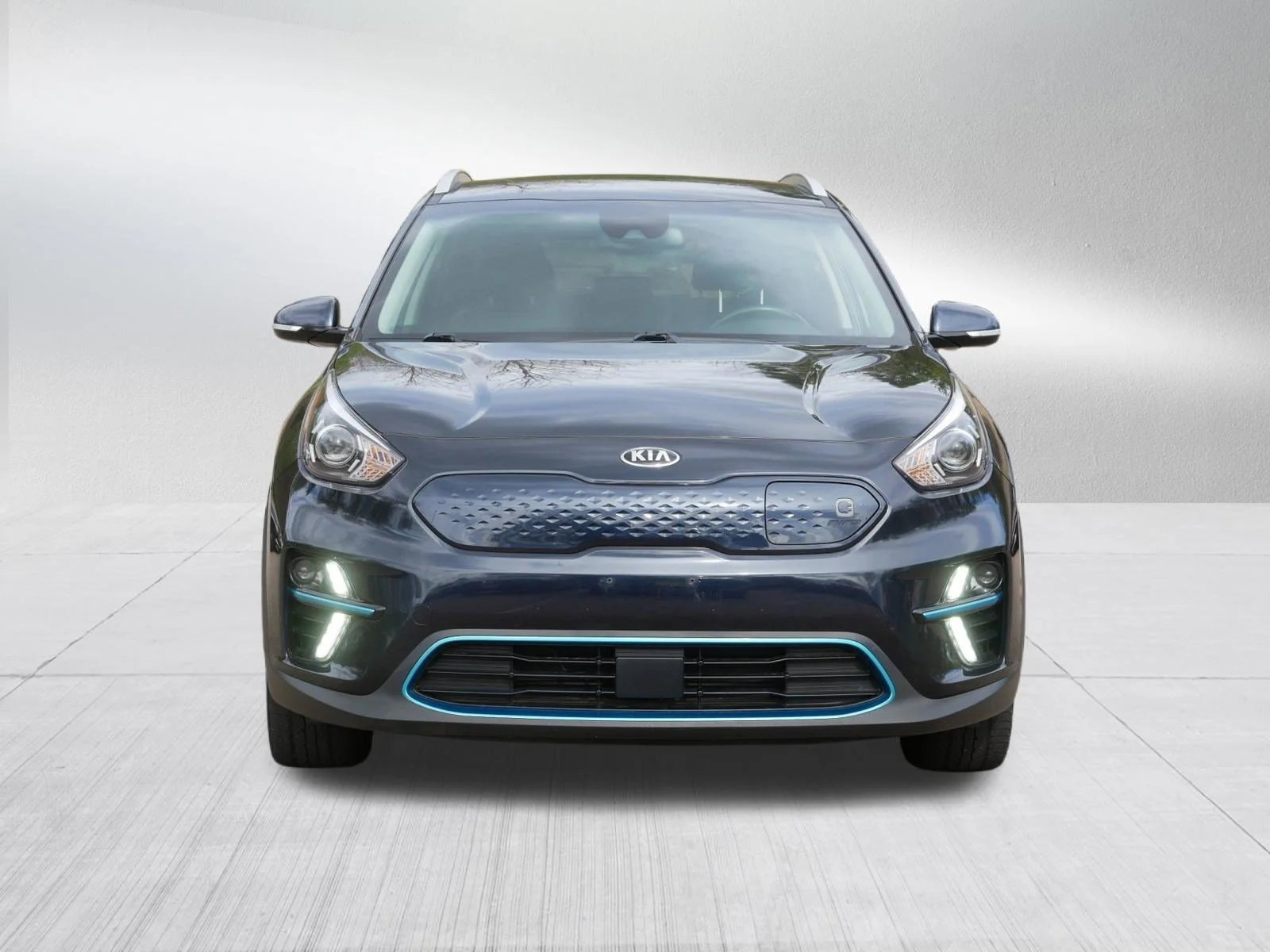 Used 2021 Kia Niro EX with VIN KNDCC3LG3M5086816 for sale in Inver Grove Heights, MN
