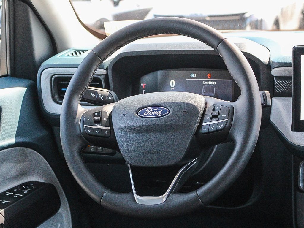New 2025 Shadow Black Ford XLT image 16