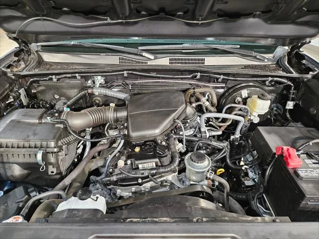 Certified Used 2023 MAGNETIC GRAY MET. Toyota  image 19