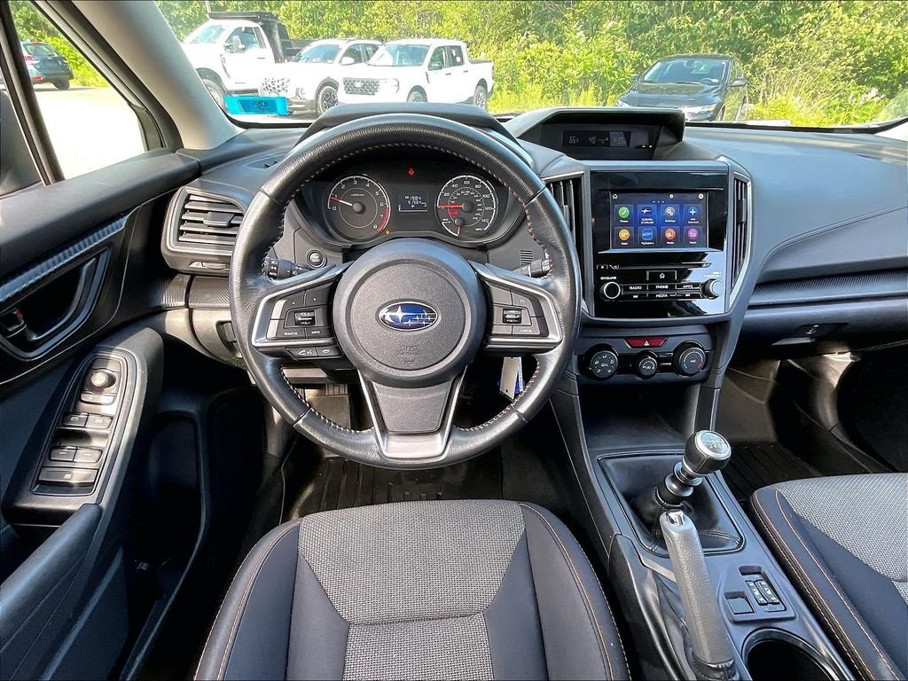 Used 2019 Cool Gray Khaki Subaru 2.0i Premium image 16
