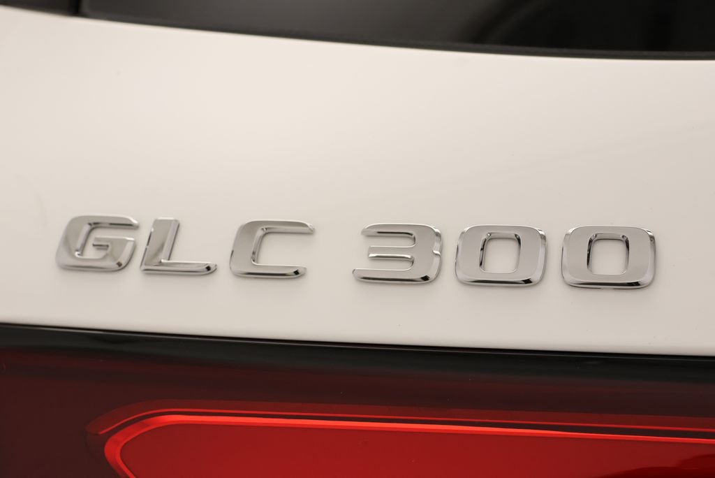 Used 2027 Polar White Mercedes-Benz GLC 300 image 9
