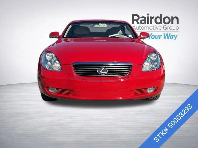 Used 2005  Lexus 430 image 2