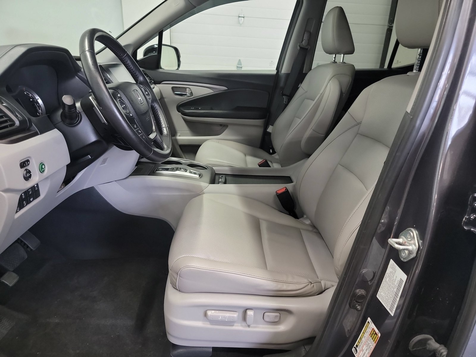 Certified Used 2021 Modern Steel Metallic Honda RTL-E image 12