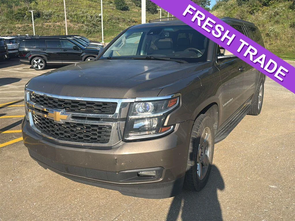 Used 2016 Brownstone Metallic Chevrolet LT image 1