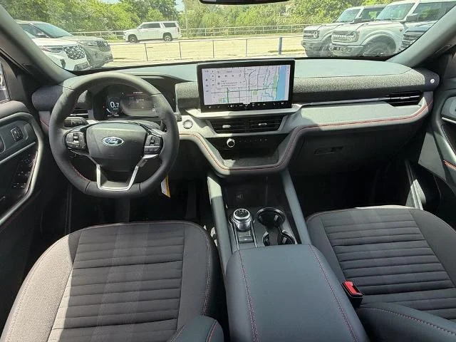 New 2026 Star White Metallic Tri-Coat Ford ST-Line image 20