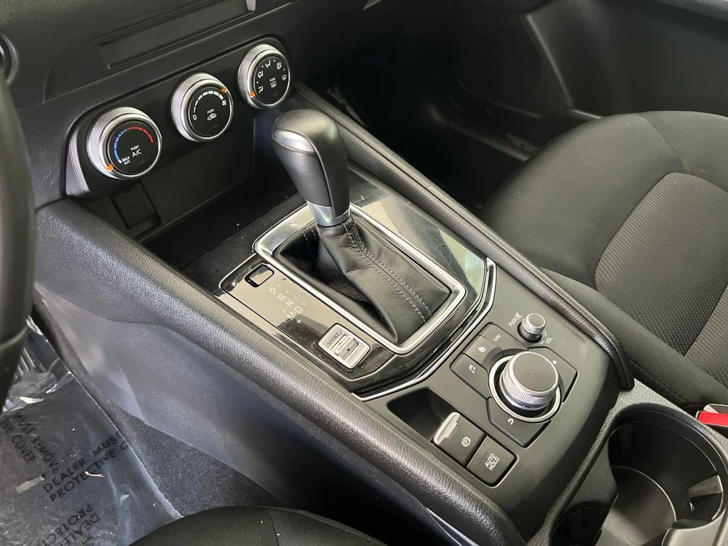Used 2019 Silver Mazda Sport image 25