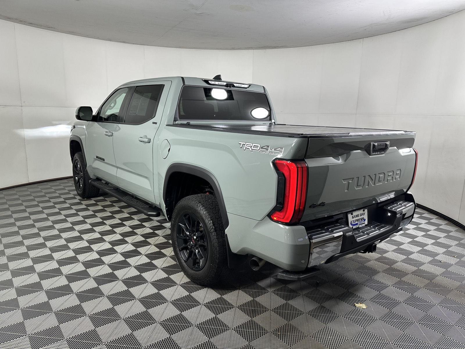 Used 2024 Lunar Rock Toyota SR5 image 37