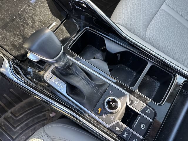 Used 2023 Silver Kia SX image 24