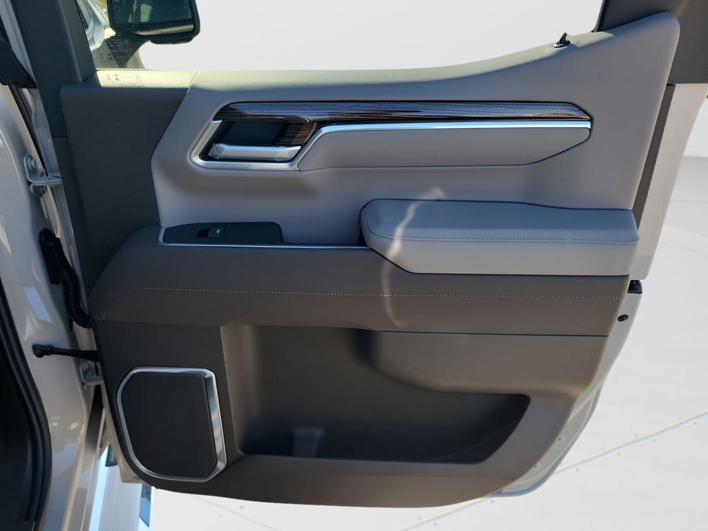 2026 Chevrolet Silverado 1500 RST - Photo 45