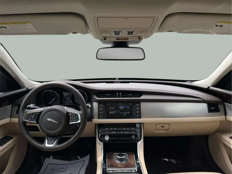 2018 Jaguar XF Prestige - Photo 10