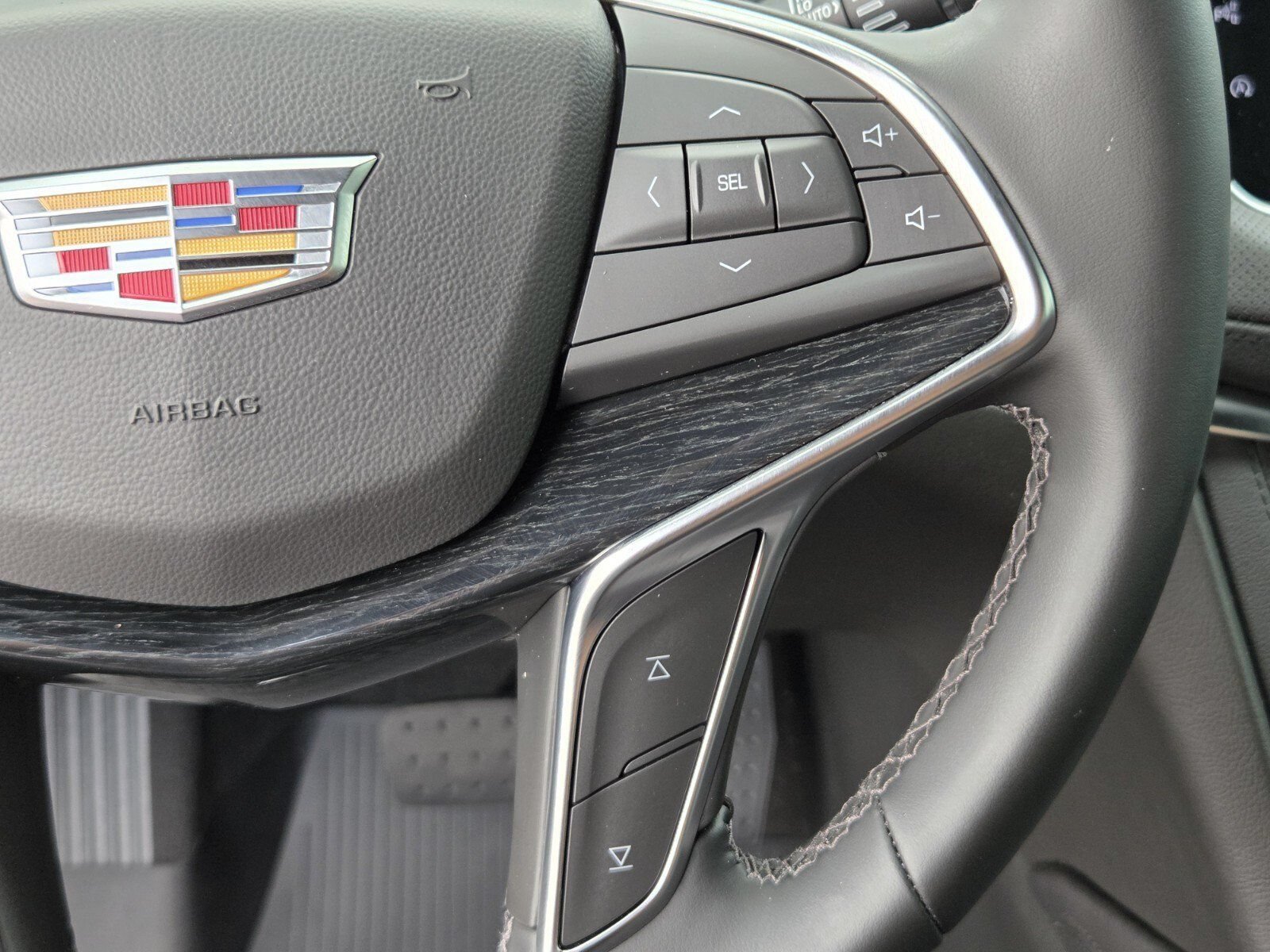 New 2026 Argent Silver Metallic Cadillac Premium Luxury image 22