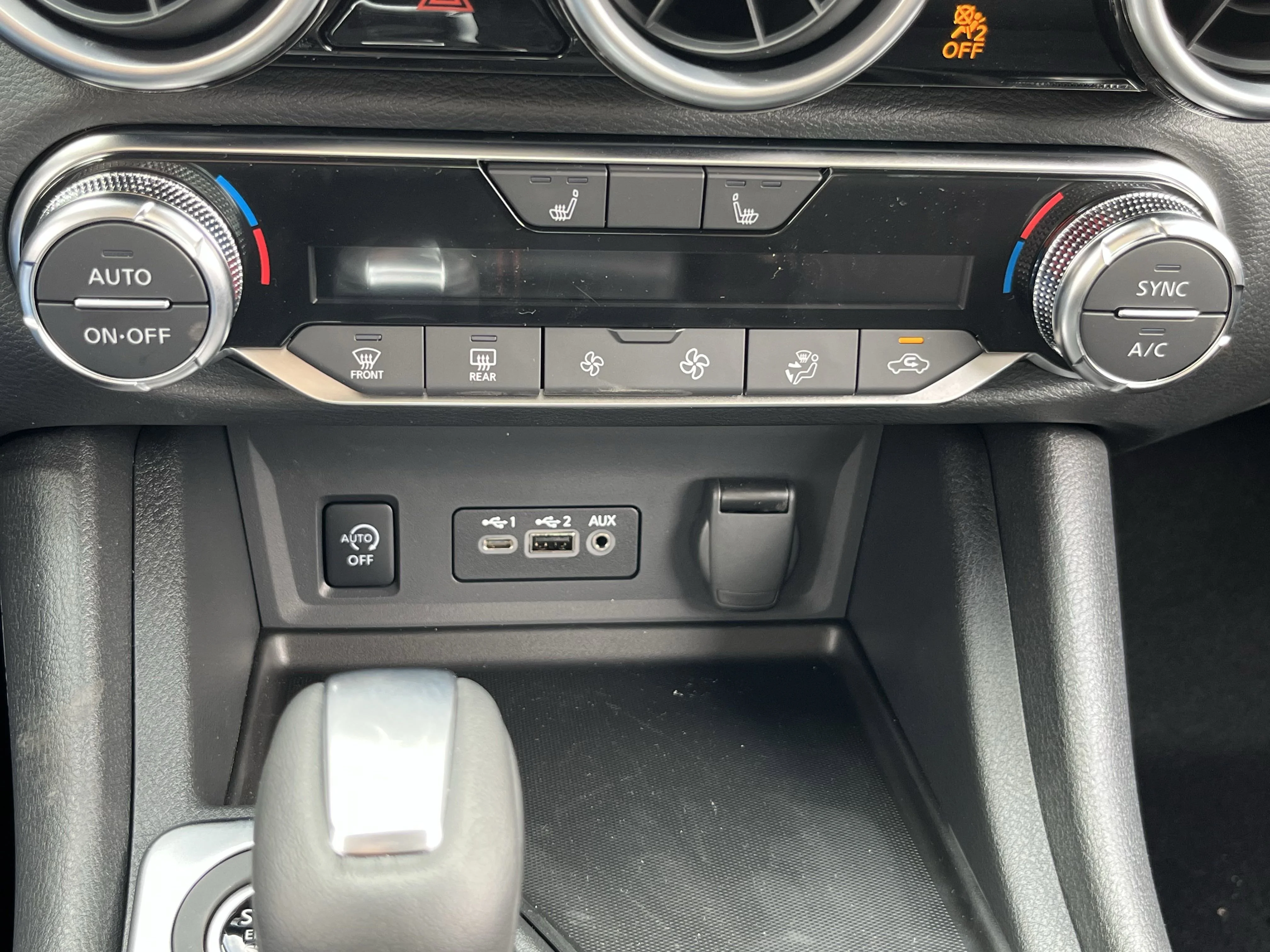 2025 Nissan Sentra SR - Photo 26