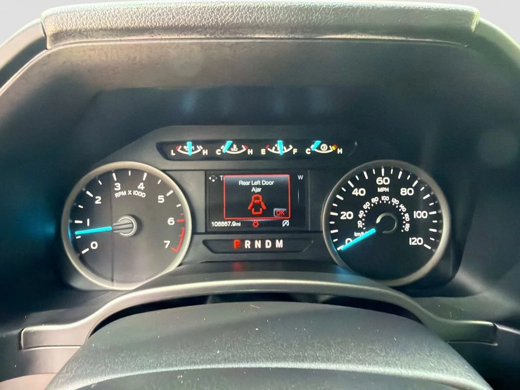 Used 2020 White Ford XLT image 29
