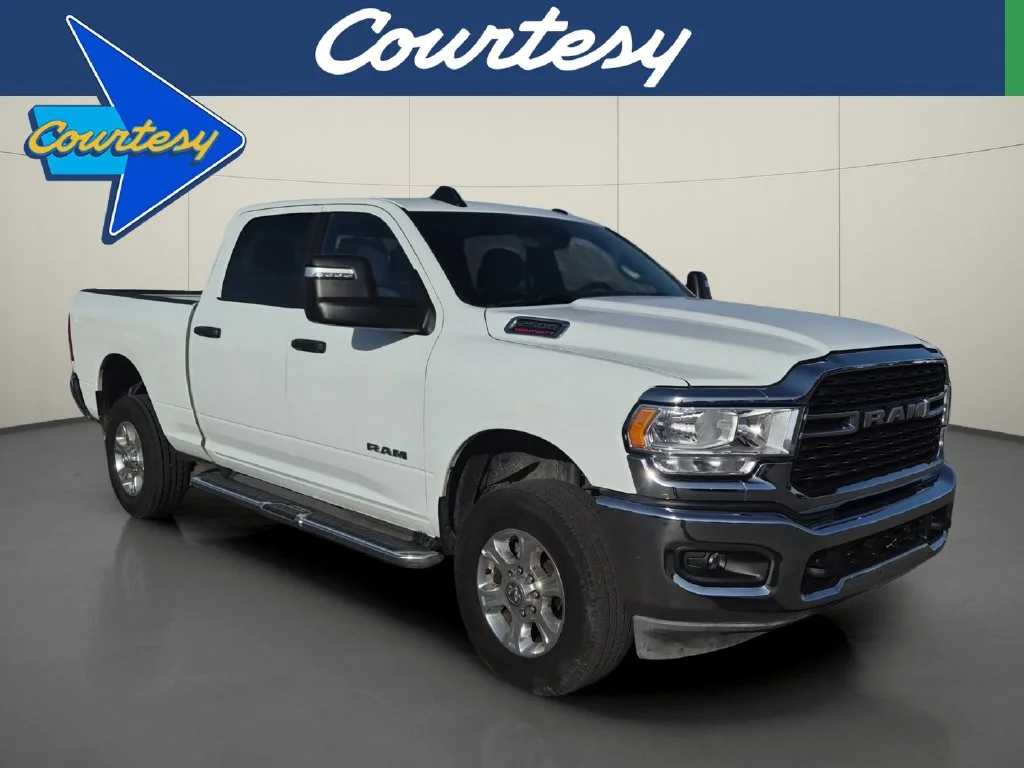 Used 2024 White Ram Big Horn image 1