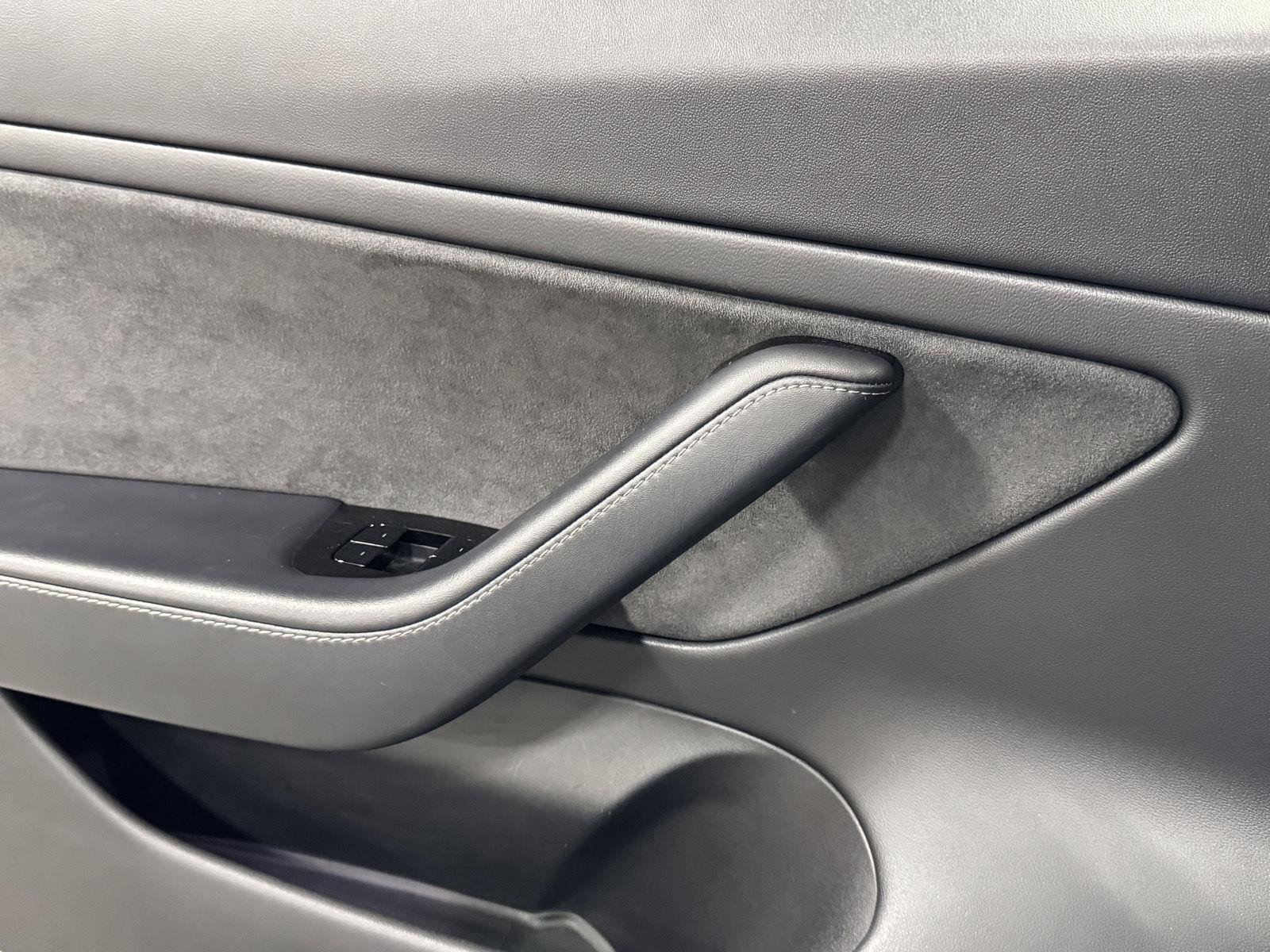 2018 Tesla Model 3 Long Range Dual Motor - Photo 24