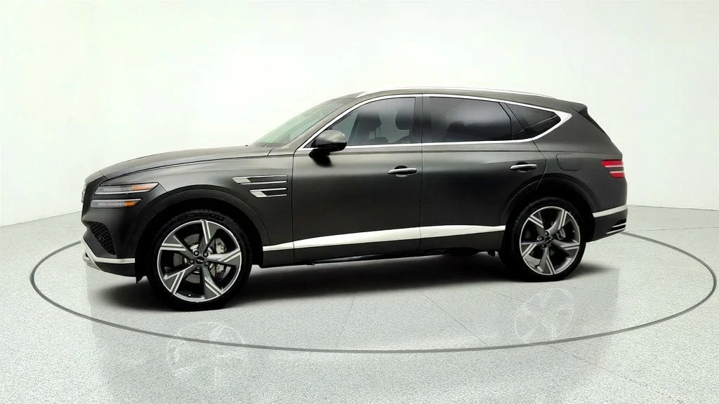 Used 2025 Storr Green Genesis 2.5T Prestige AWD image 8