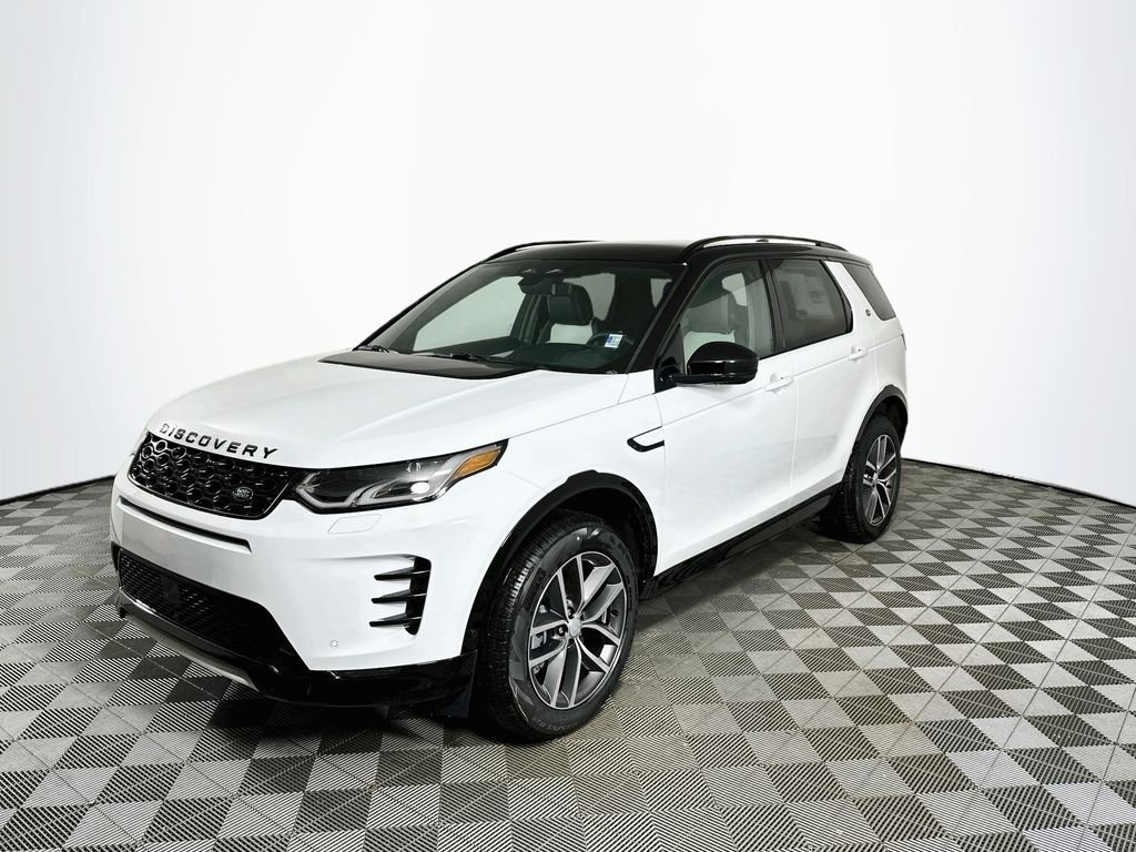 Used 2025  Land Rover SE image 3