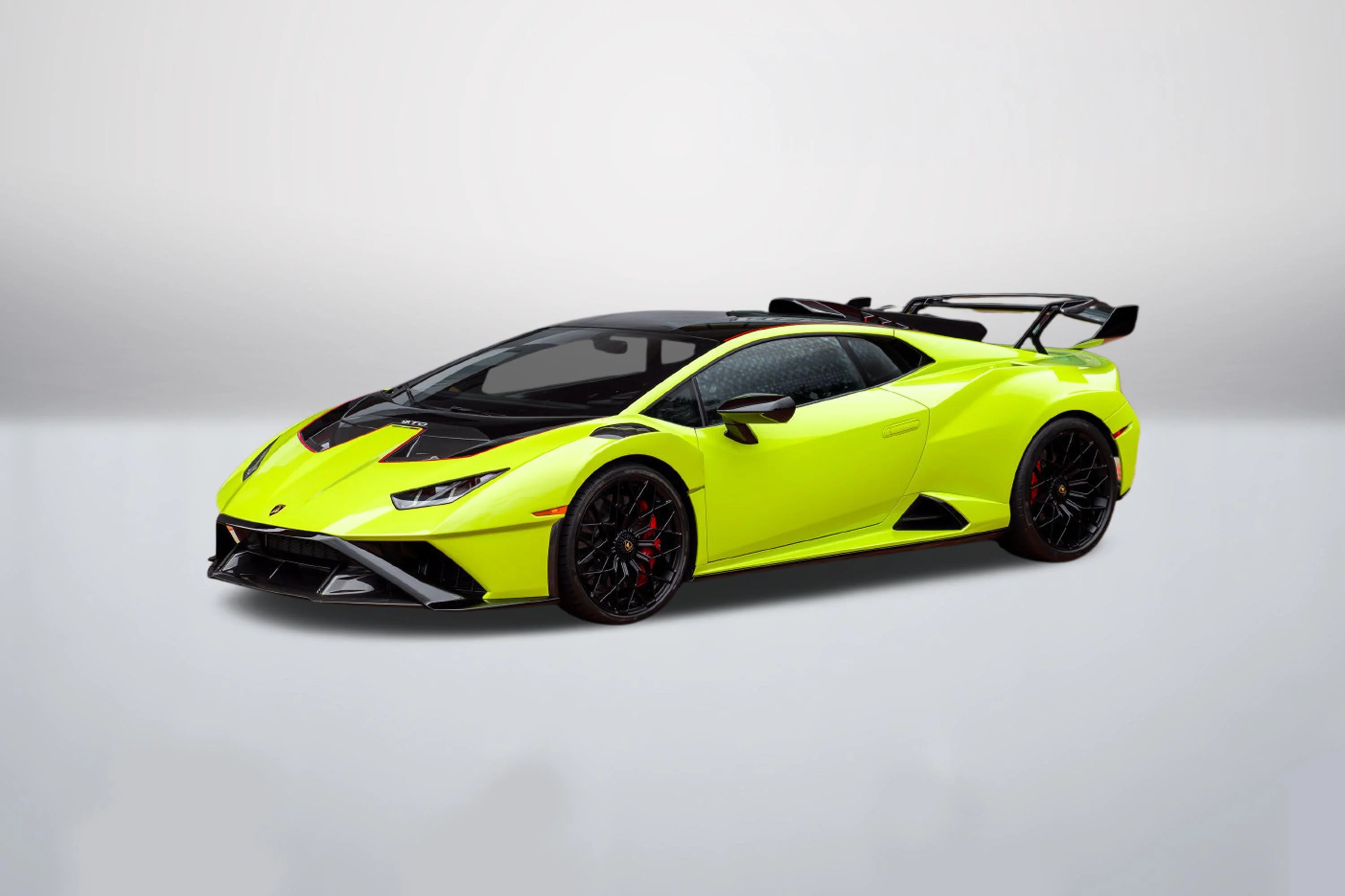 Used 2022 Verde Scandal Metallic Lamborghini Base image 1