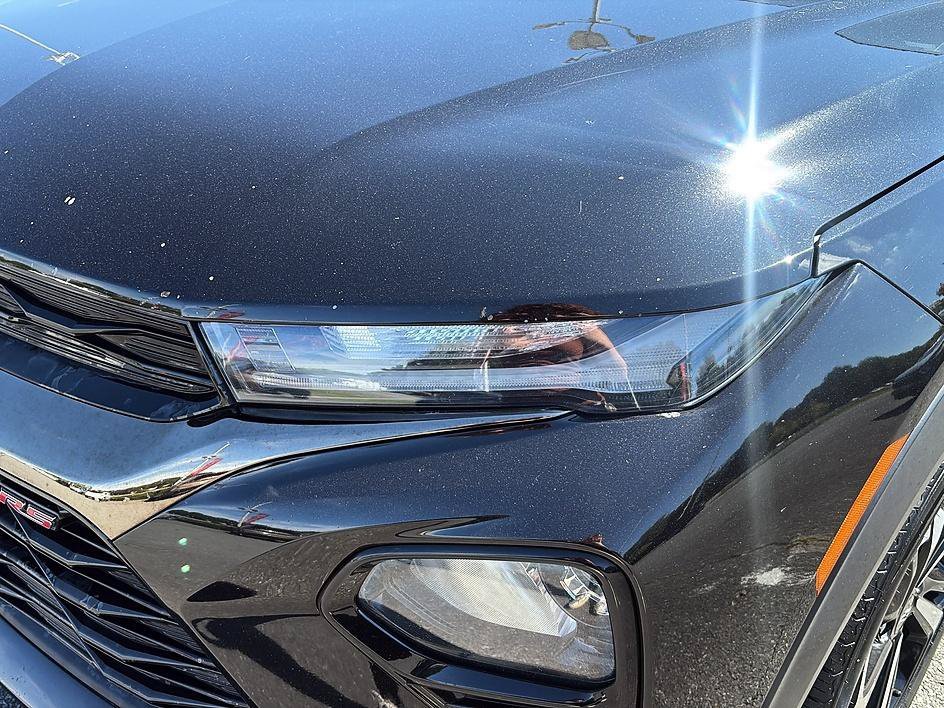 Used 2022 Mosaic Black Metallic Chevrolet RS image 13