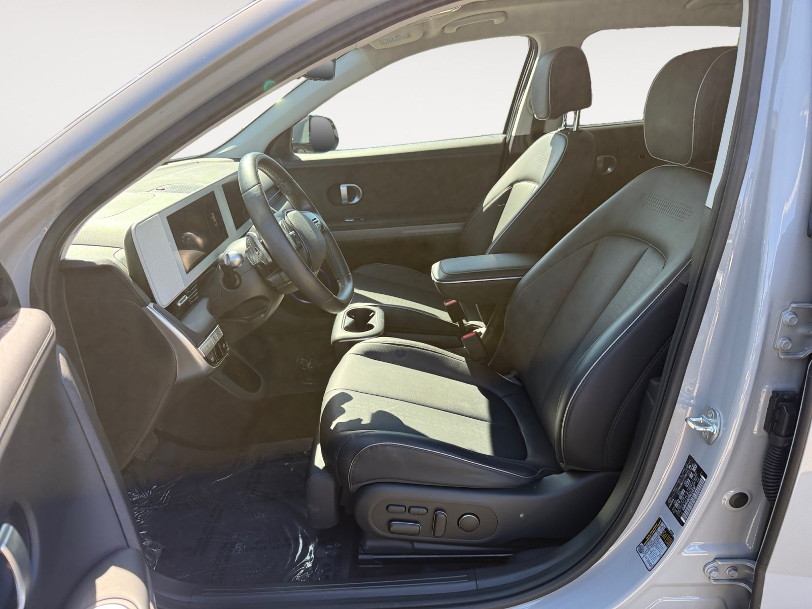 Certified Used 2024 Cyber Gray Hyundai Limited image 10
