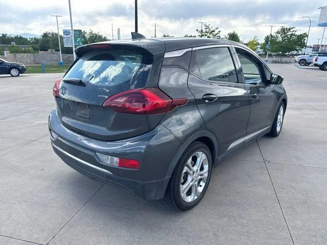 Used 2021 Gray Chevrolet LT image 5