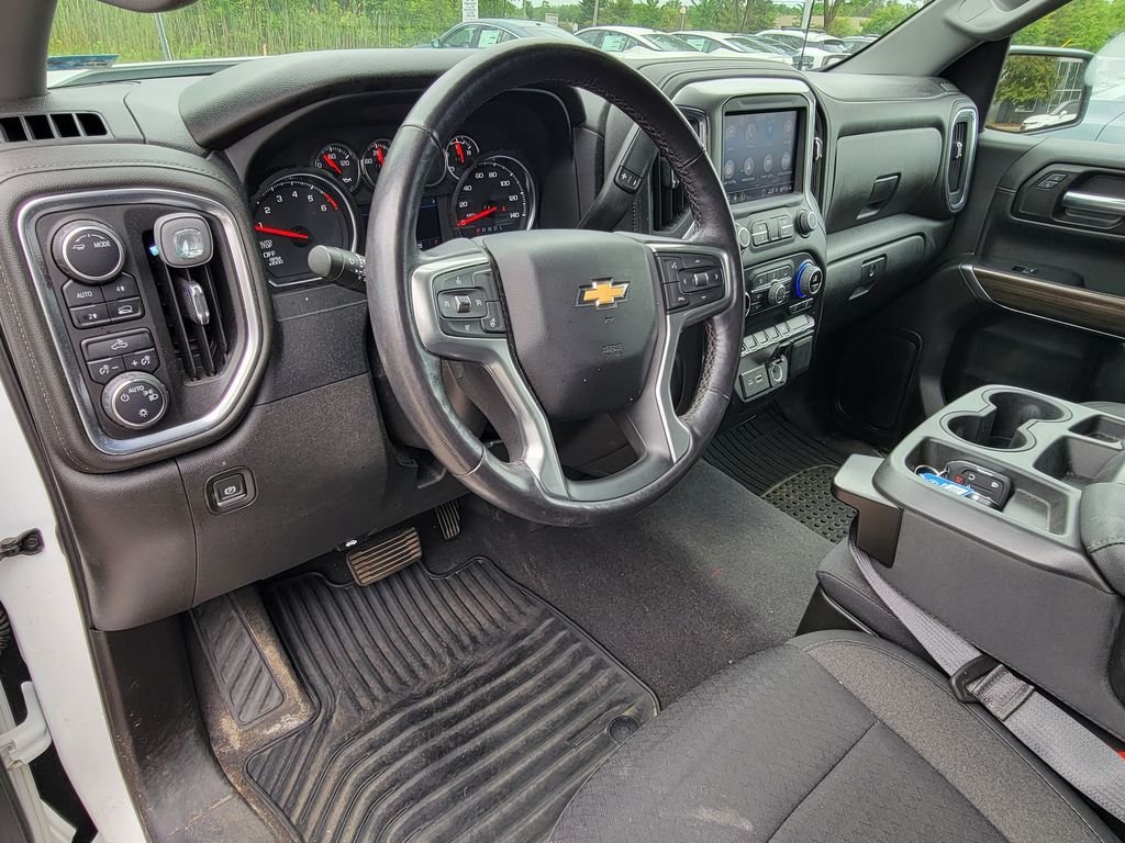 Used 2022 Summit White Chevrolet LT image 13