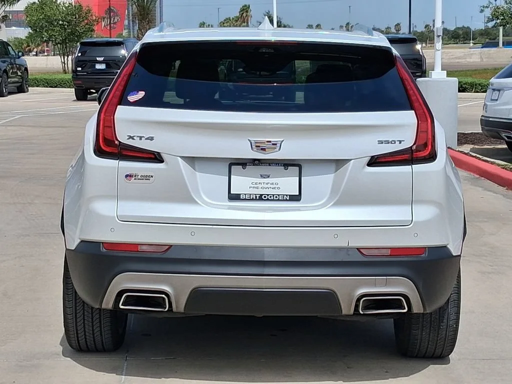 Used 2022 Crystal White Tricoat Cadillac Premium Luxury image 5