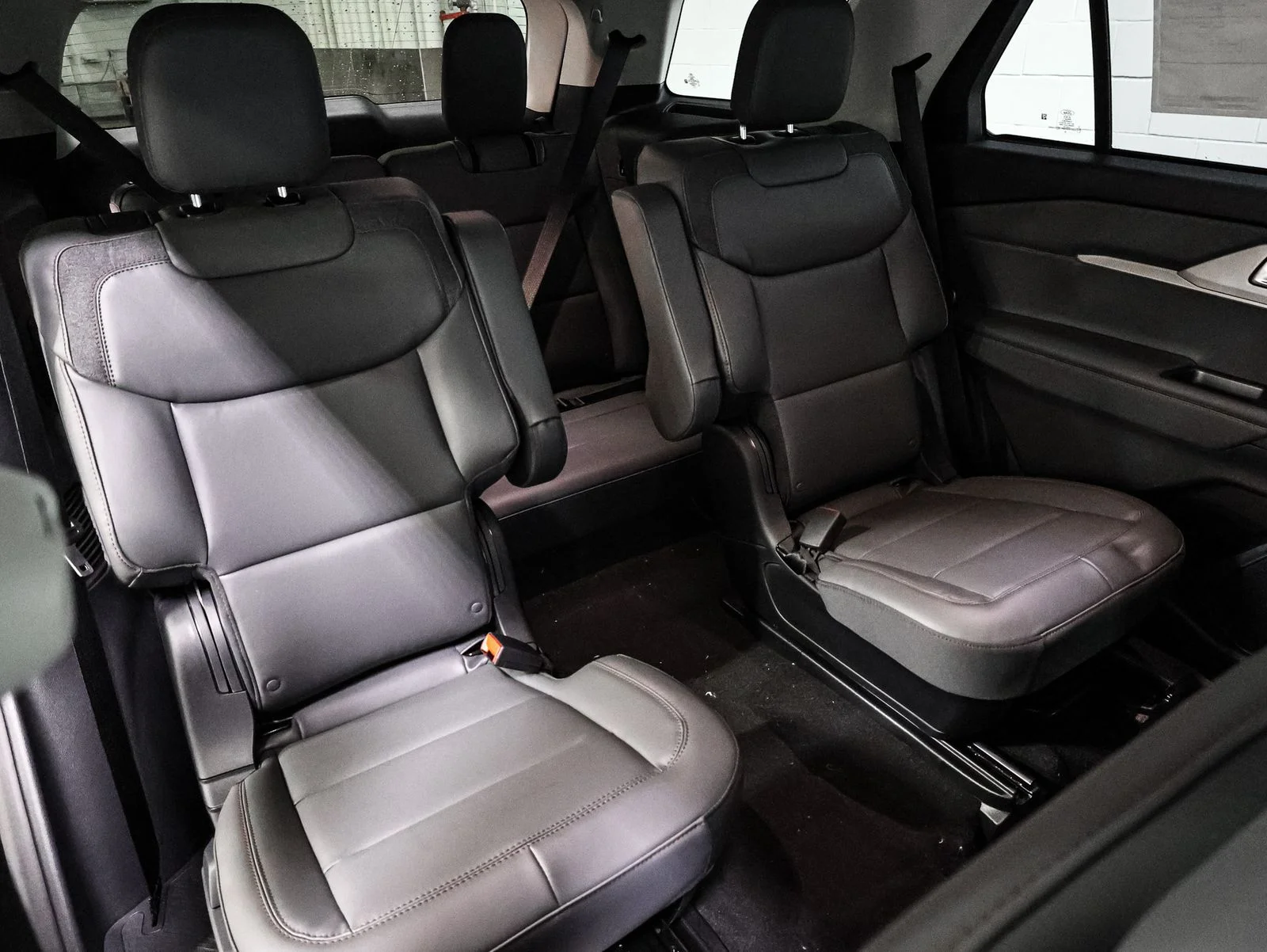 New 2026 Agate Black Metallic Ford Active image 22