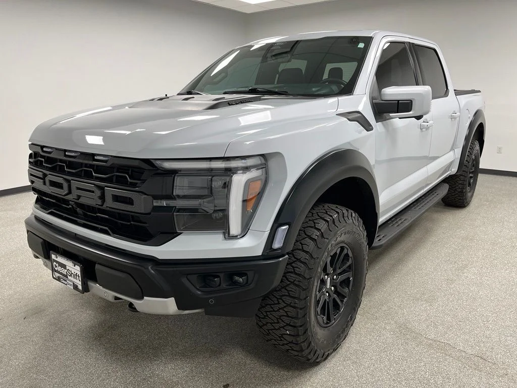 Used 2025 White Ford Raptor image 4