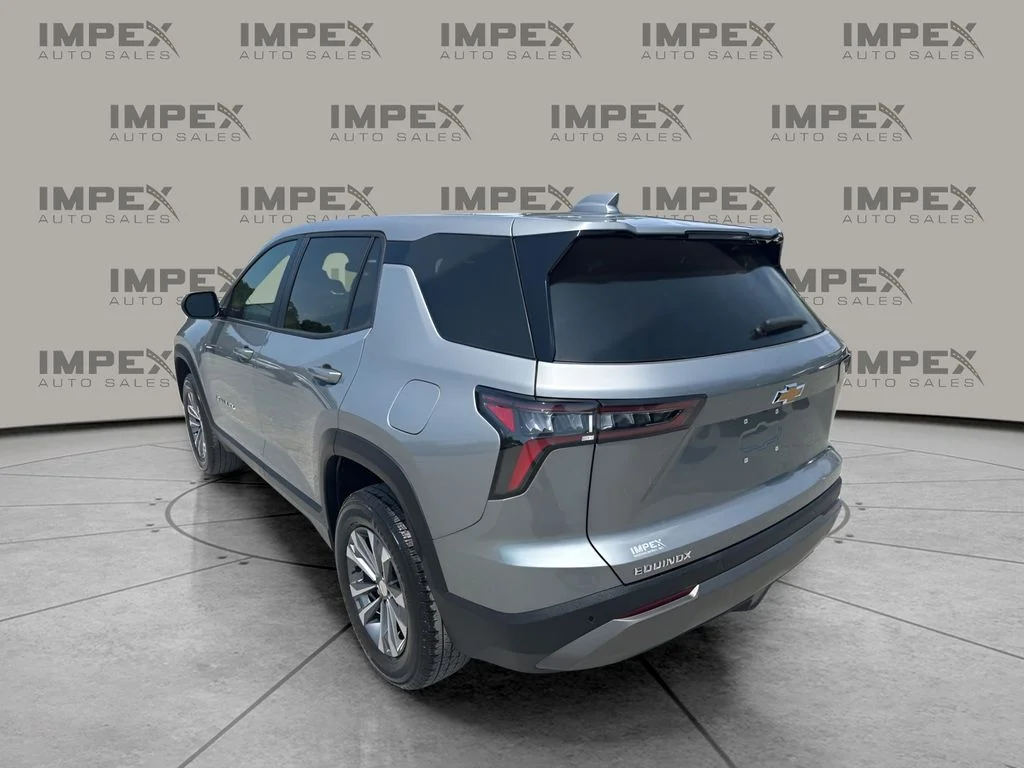 Used 2026 Gray Chevrolet LT image 3