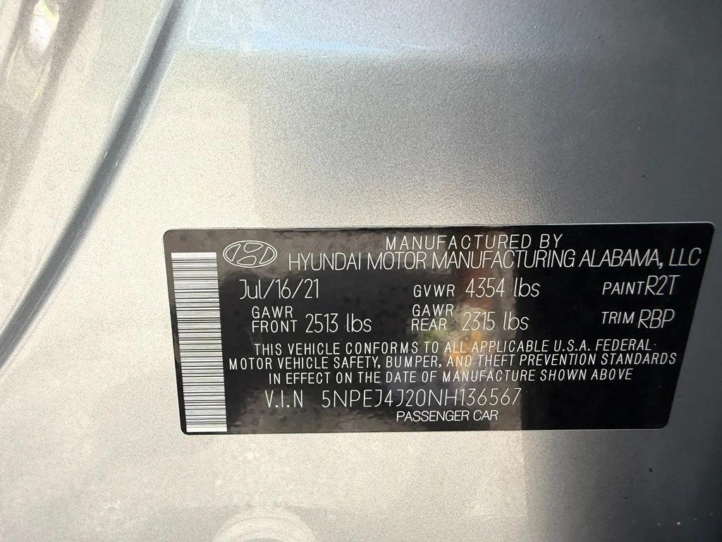 Used 2022 Shimmering Silver Hyundai SEL Plus image 28