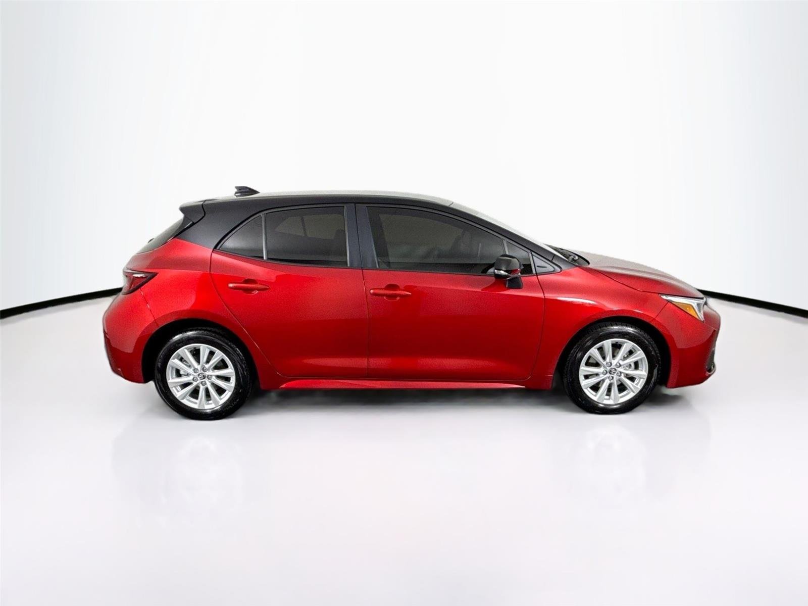 Certified Used 2026 Finish Line Red w/Midnight Black Metallic Roof Toyota SE image 9