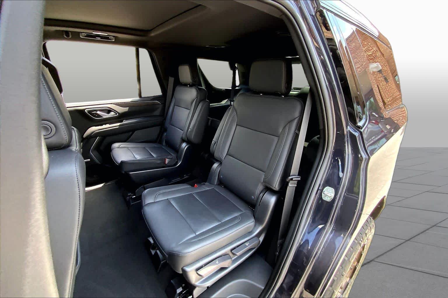 Used 2023 Dark Ash Metallic Chevrolet Z71 image 20
