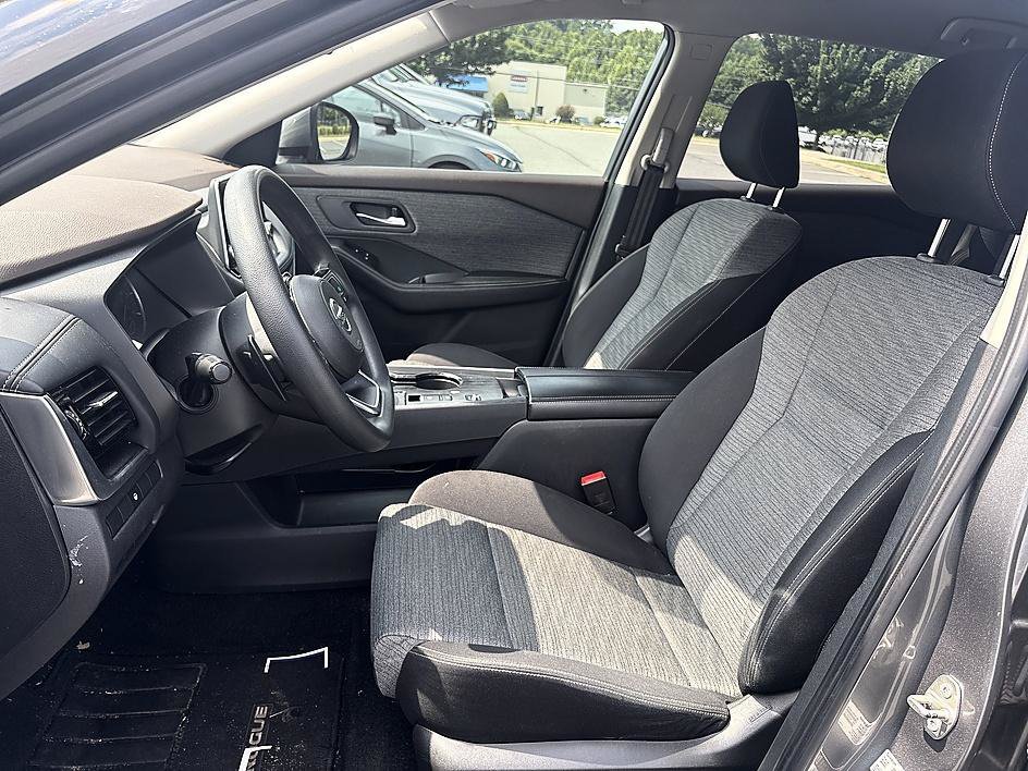 Used 2021 Gun Metallic Nissan SV image 13