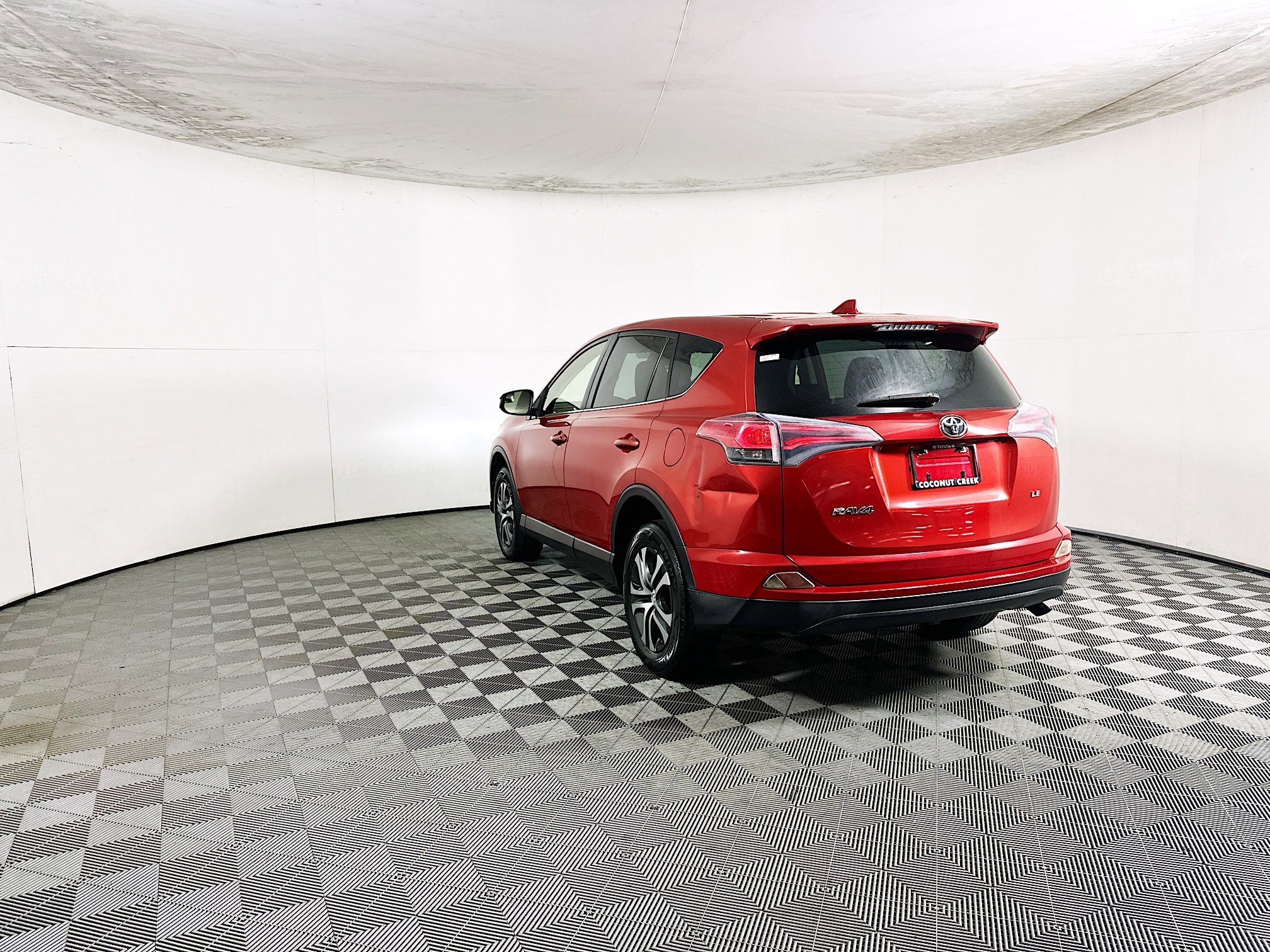 2017 Toyota RAV4 thumbnail 7