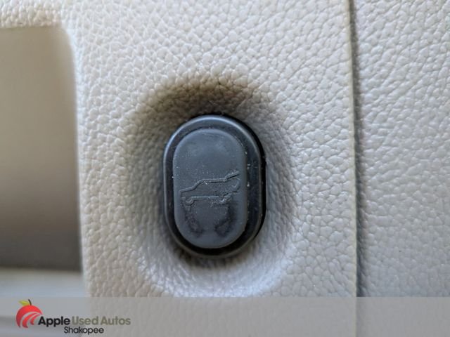 Used 2015 White Chevrolet LTZ image 11