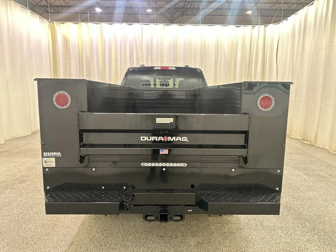 New 2026 Agate Black Metallic Ford F-250® XLT image 7