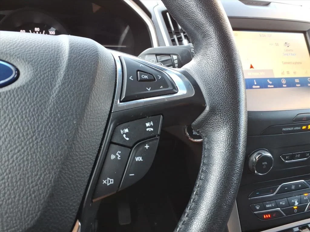 Used 2020 Silver Ford SEL image 16