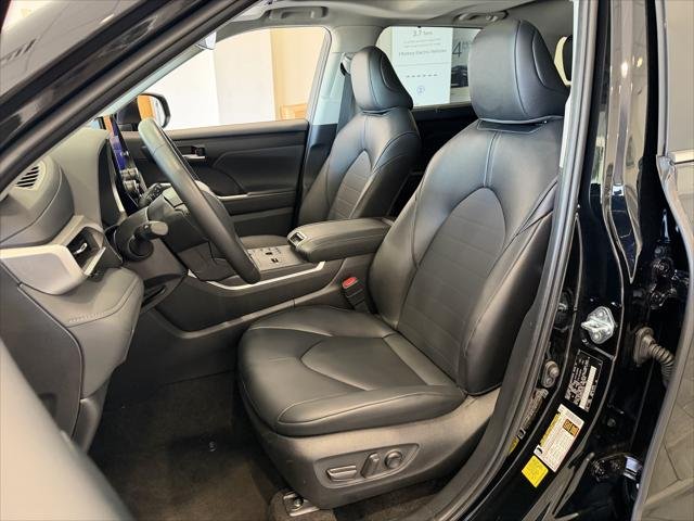 Certified Used 2026 MIDNIGHT BLACK METAL Toyota  image 54