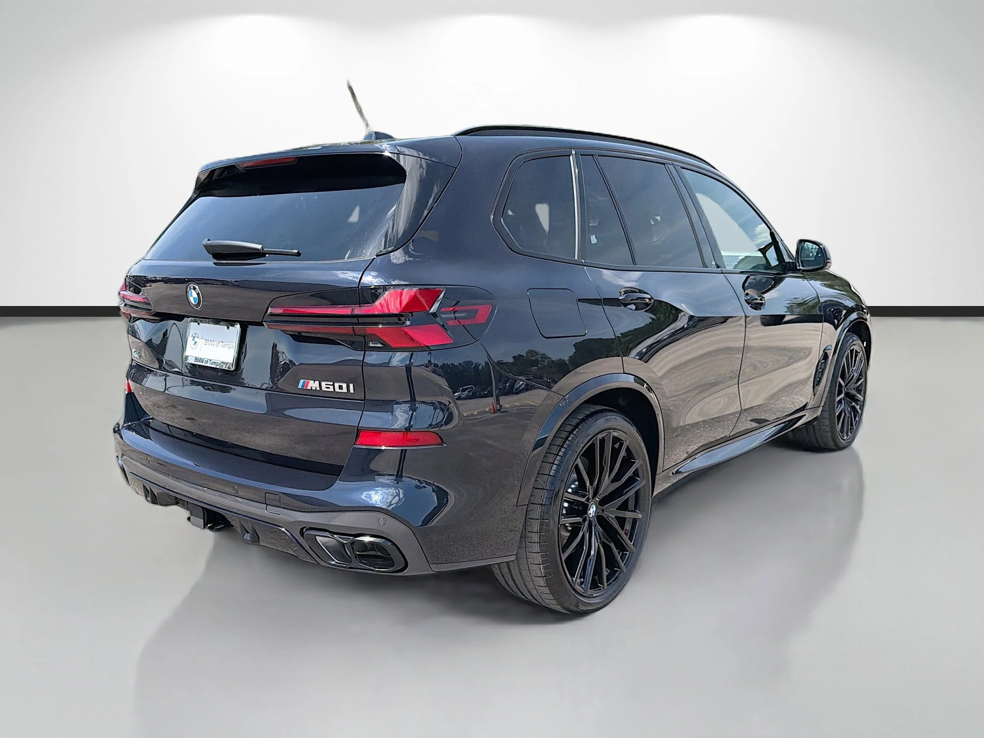 New 2026 Carbon Black Metallic BMW M60i image 3