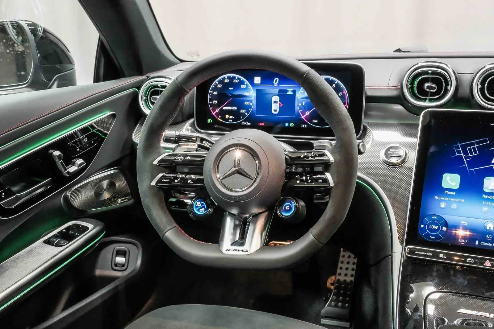 New 2026 MANUFAKTUR Patagonia Red Metallic Mercedes-Benz AMG® CLE 53 image 15