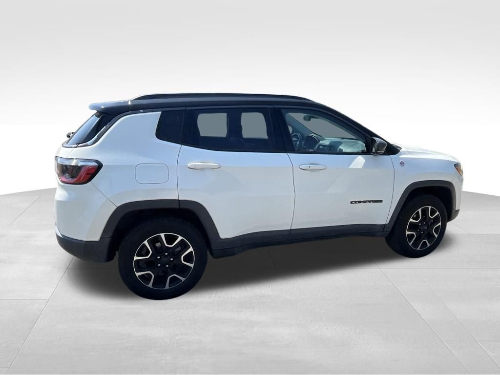 Used 2021 White Jeep Trailhawk image 14