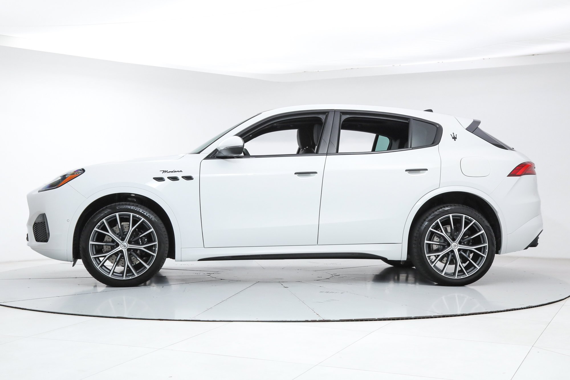 New 2026 White Maserati Modena image 2