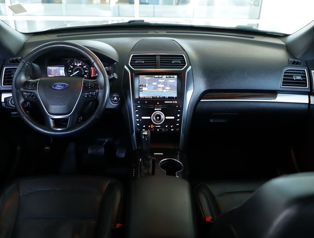 2016 Ford Explorer Limited - Photo 21