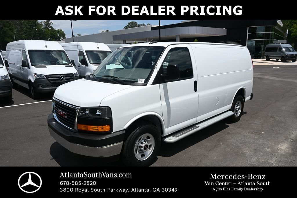 2024 GMC Savana 2500's photo
